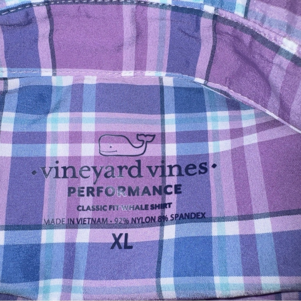 Vineyard Vines Performance Button Down Shirts Pla… - image 9
